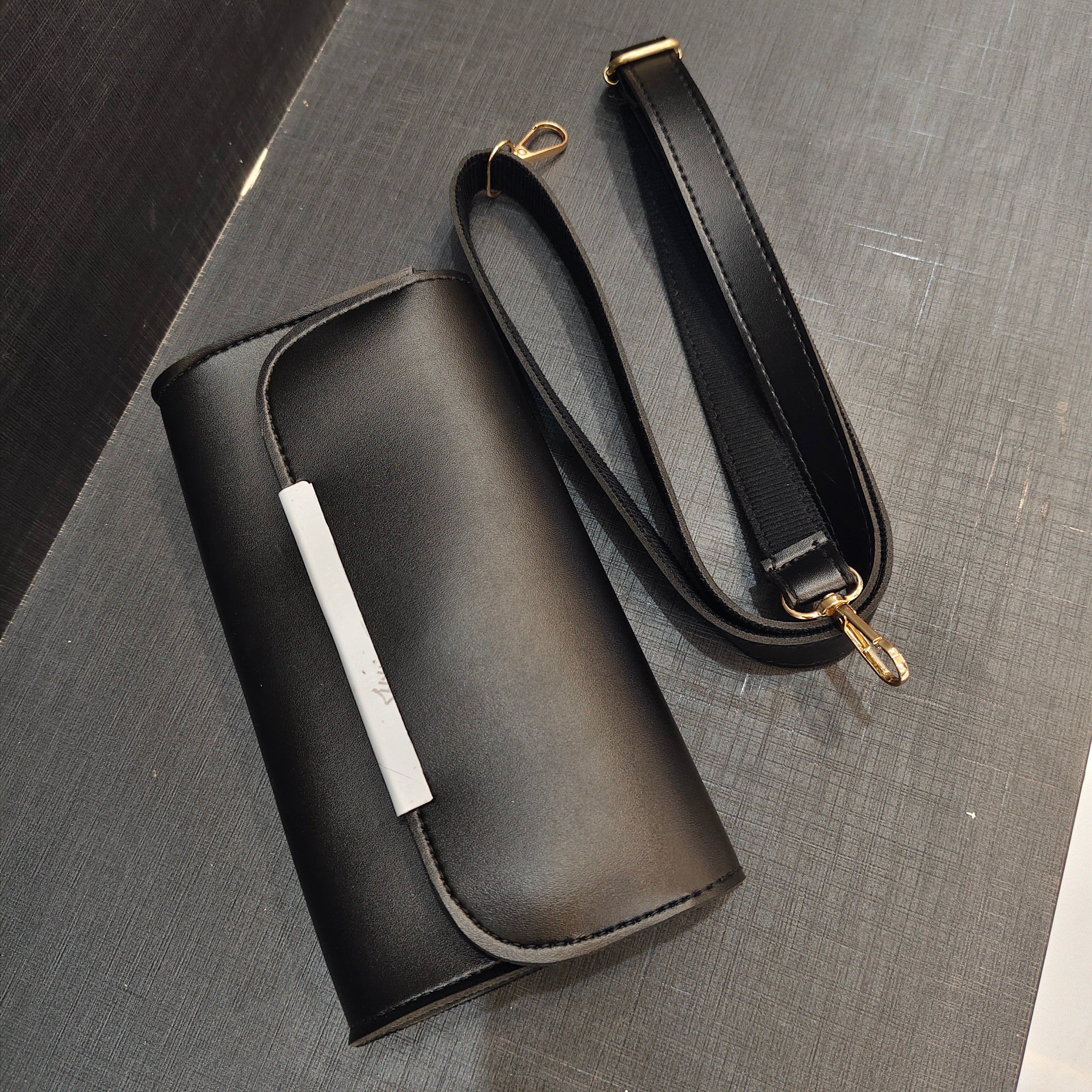 Checkered Charm Luxe - Black