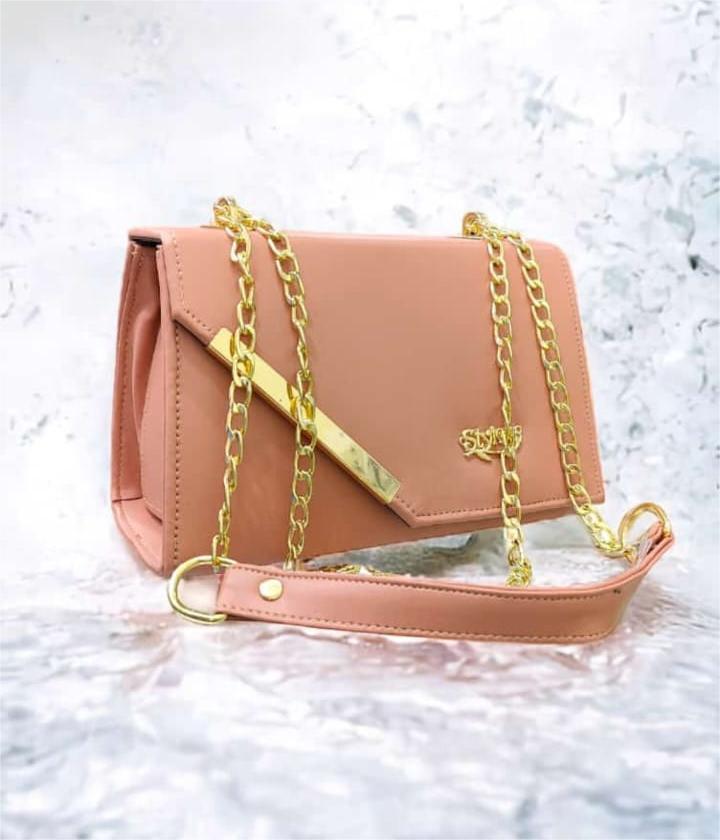 Ice Chain Box Bag